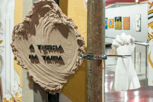 Oficina Inventário dos gestos com a artista Erica Ferrari
