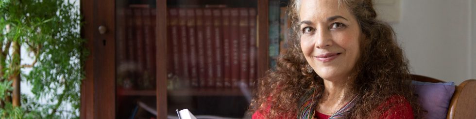 Histórias com arte com Ana Luísa Lacombe