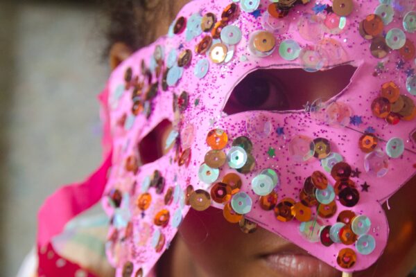 Adereços de carnaval com mam educativo