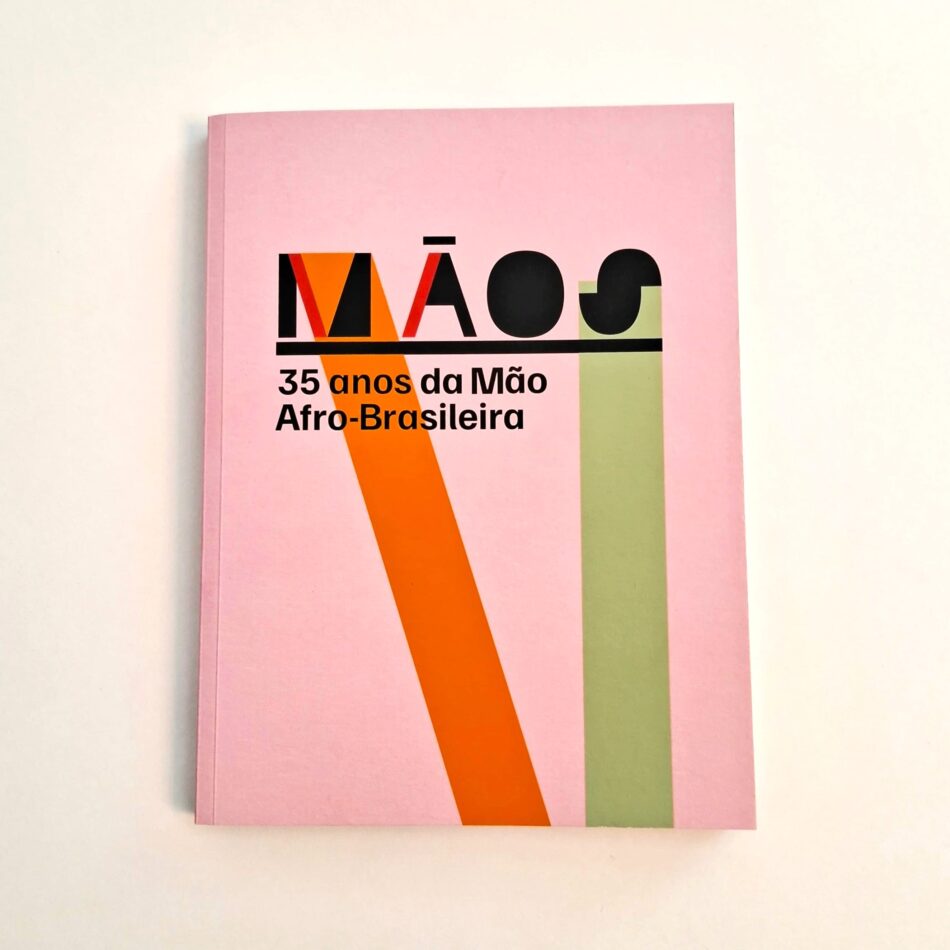 Conversa sobre o catálogo e exposição “Mãos: 35 anos da Mão Afro-Brasileira”