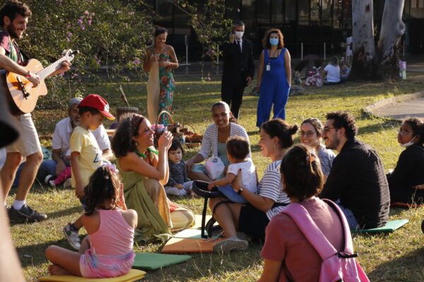 Memórias do mar, apresentação musical interativa