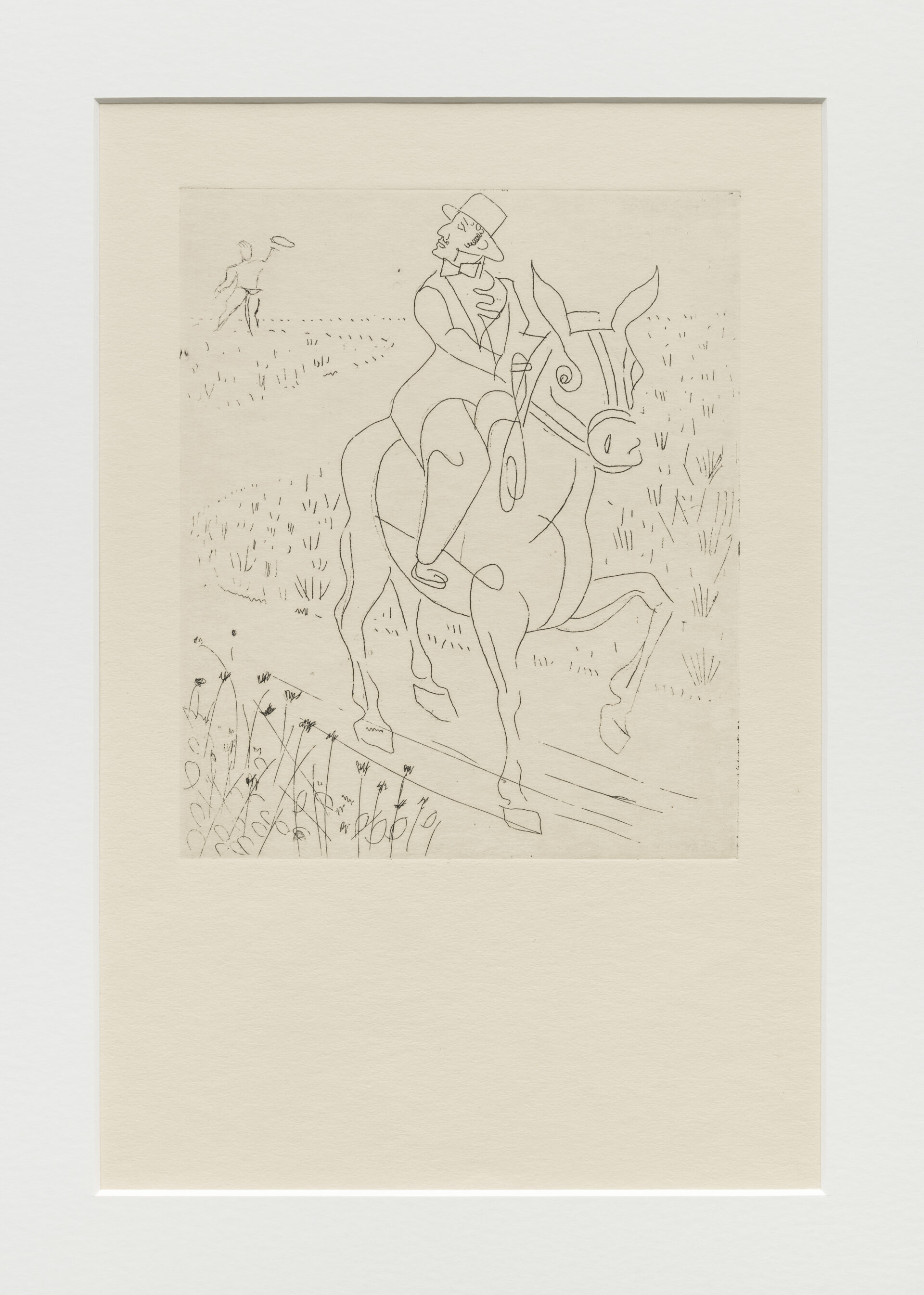 Descrição da imagem: Ilustração a lápis preto em papel bege, com traços finos, de um homem montado em um burro. O homem usa cartola e fraque e está sobre um burro, que está de frente em uma estrada cercado por vegetação rasteira com pequenos tufos de mato. A cabeça do homem está ligeiramente virada para trás, na direção de outro homem ao fundo, em pé e seminu, usando apenas cueca, que está com a mão esquerda levantada. Fim da descrição. 