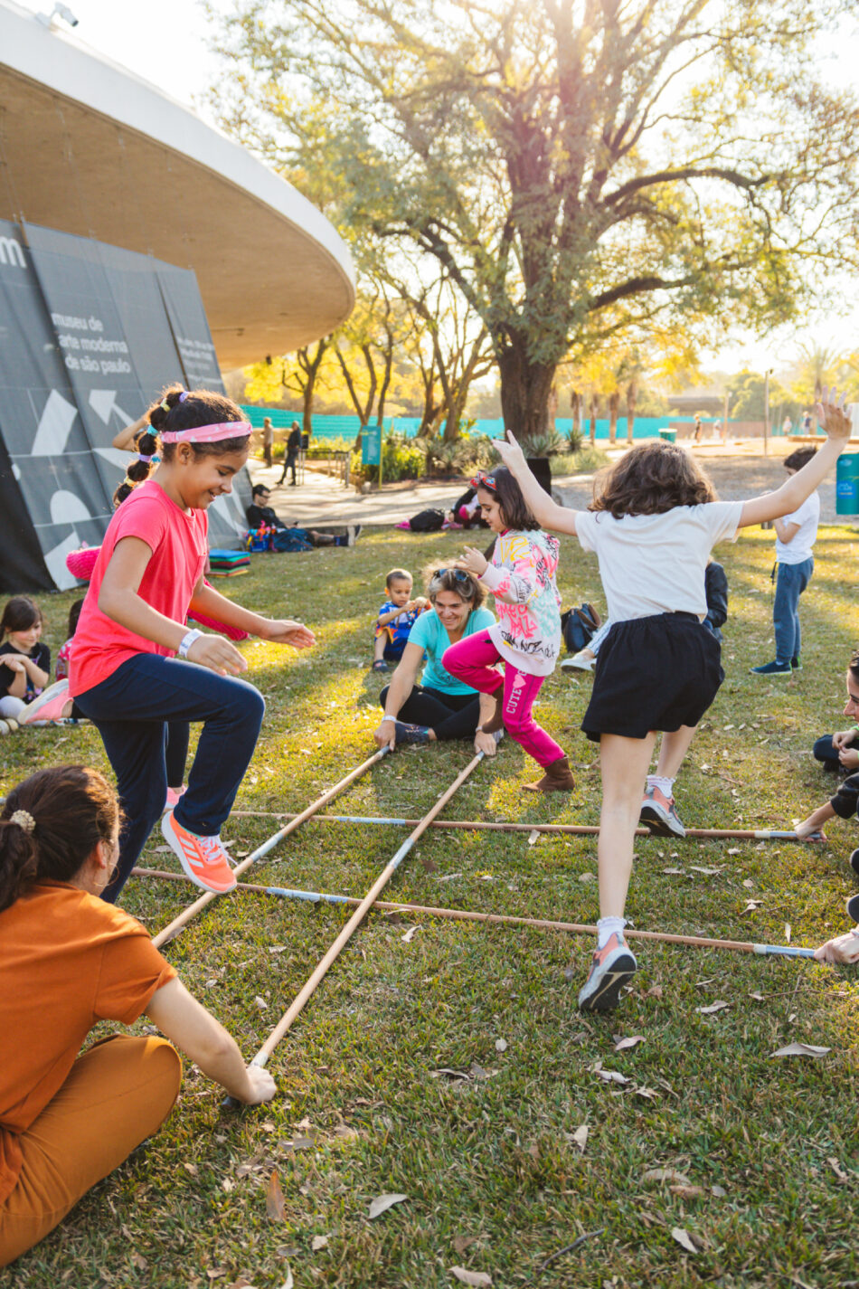 Do jardim à escola: brincadeiras ao ar livre