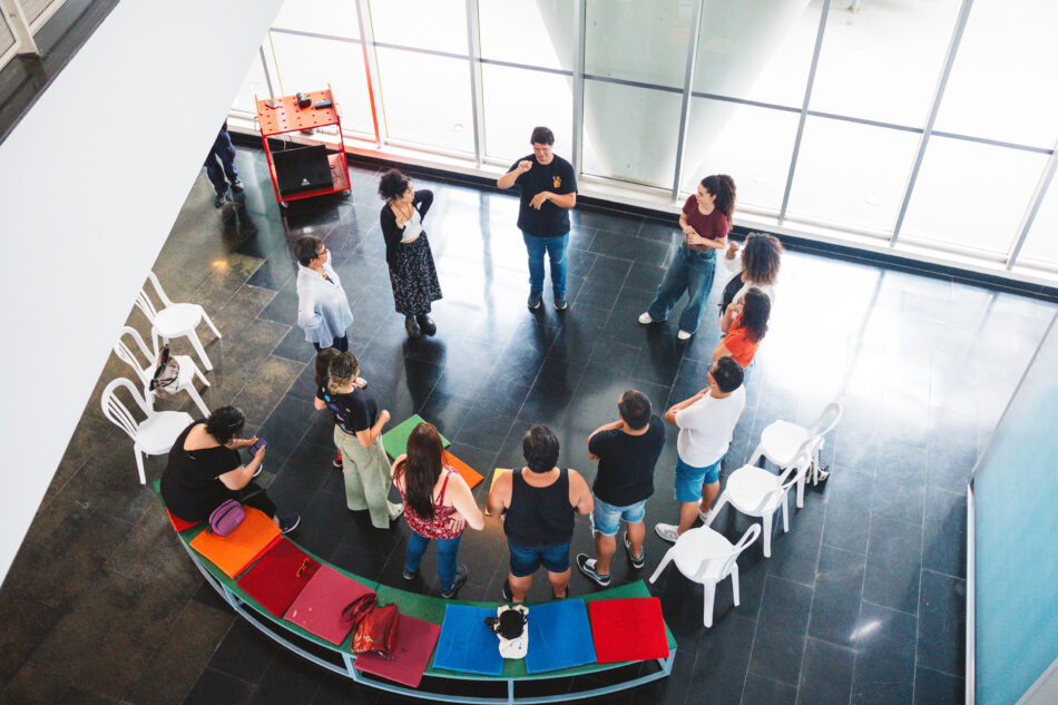 introdução à poesia vernacular em libras