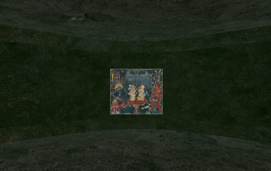 Imagem. Descrição da imagem: Em um ambiente virtual de paredes curvas e escuras, com textura de pedra ou terra, há uma pintura quadrada centralizada. A obra de arte é colorida e detalhada, apresentando figuras antropomórficas, flores, vasos e elementos simbólicos sobre um fundo escuro, sugerindo uma estética de arte contemporânea ou urbana. Fim da descrição da imagem.