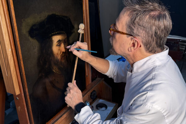 introdução à conservação e ao restauro de pinturas