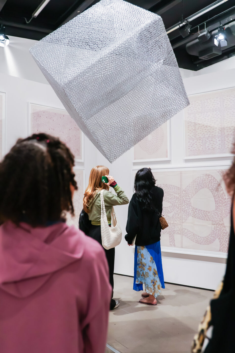 Visita ao 39º Panorama da Arte Brasileira: Depois que tudo foi dito, com experiência poética no ateliê