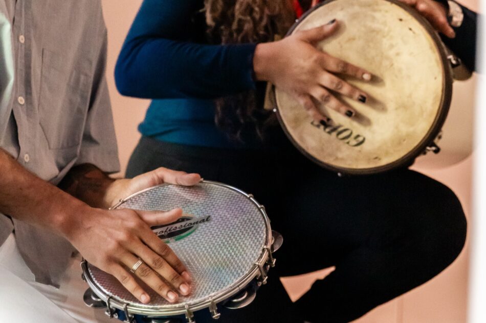 Oficina Cultural de Samba e Percussão